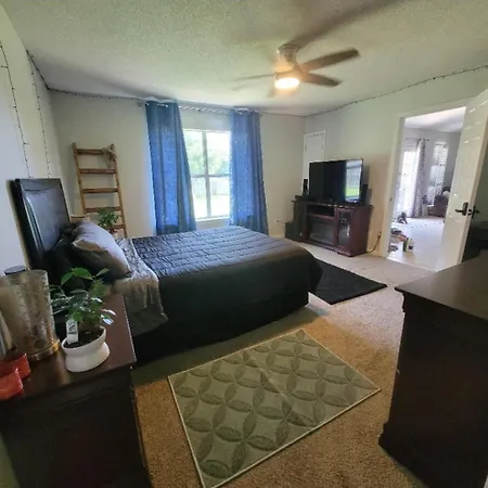 Bedroom Four Minutes From Beach Pensacola Room photo